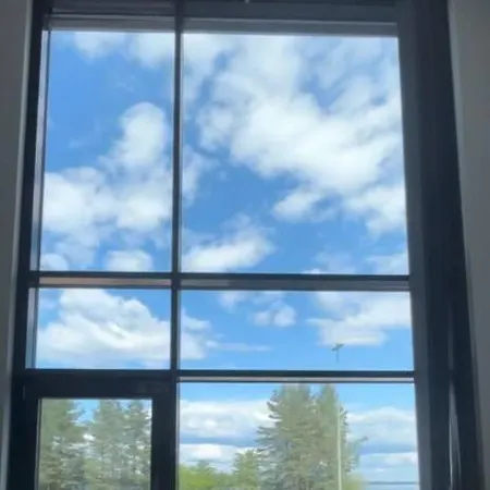 Spacious Loft With A View 公寓